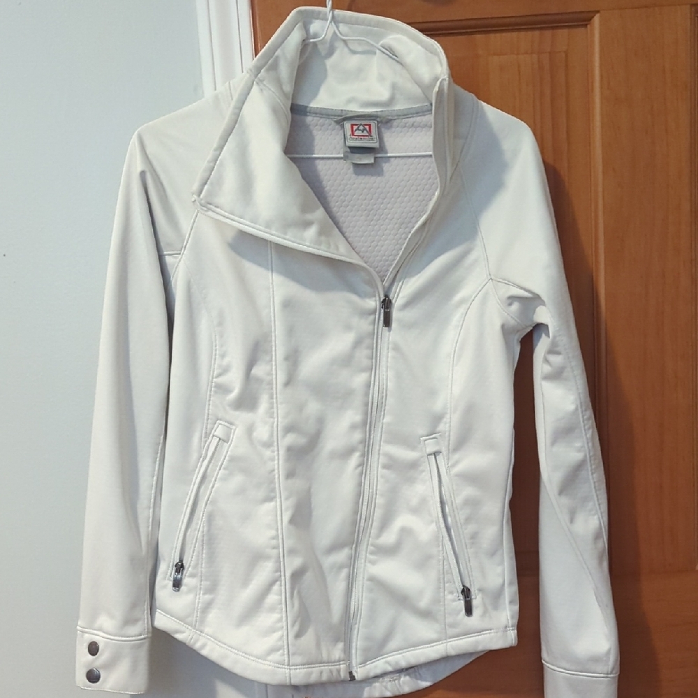 Avalanche Women's White Weather Shield Jacket